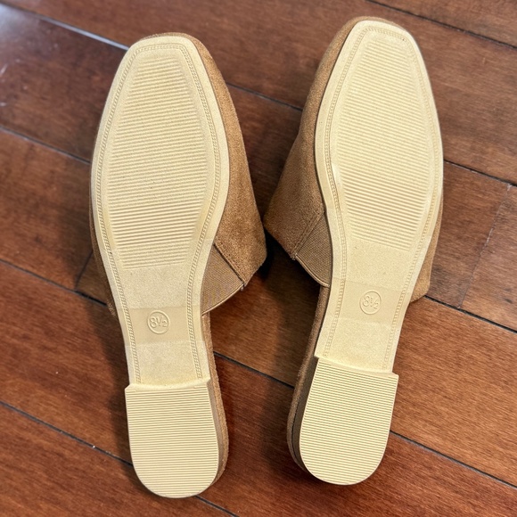 A New Day Women's Tan Thea Faux Suede Slip-on Flat Mules, size 8.5 - Picture 9 of 9
